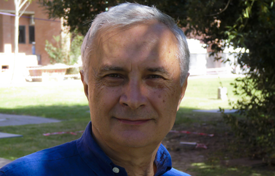 Prof. Alberto Etchegoyen