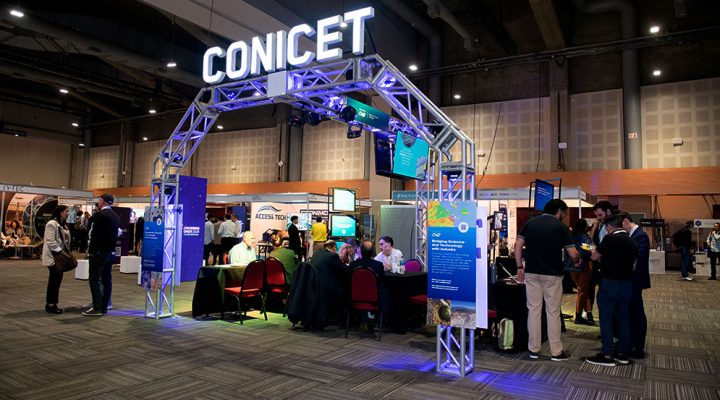 Innovación y biotecnología: el CONICET presente en Crossing Over LATAM BioExpo 2026
