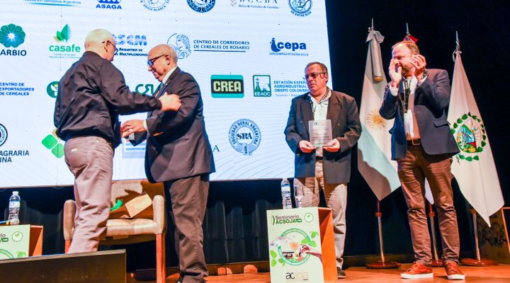 ACSOJA premió al CONICET por el desarrollo de alimentos de soja saludables destinados a poblaciones vulnerables y a público en general