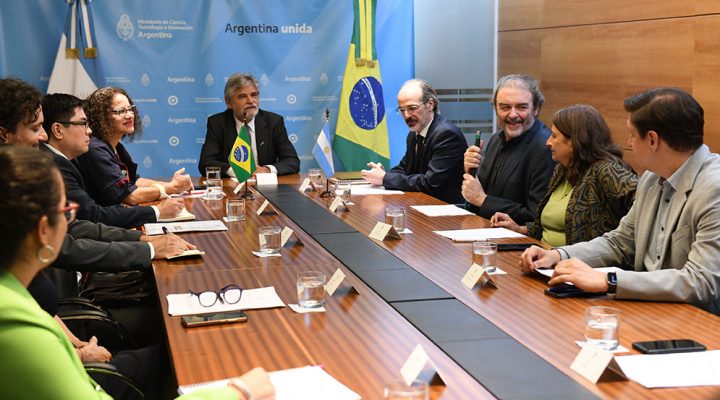 El CONICET presente en el encuentro entre las carteras de ciencia y tecnología de Argentina y Brasil